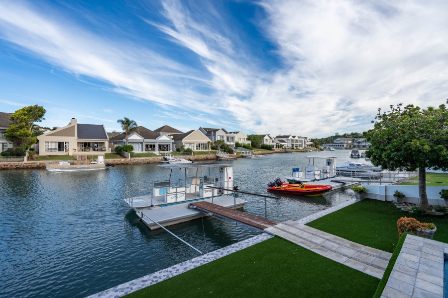 6 Bedroom Property for Sale in Royal Alfred Marina Eastern Cape